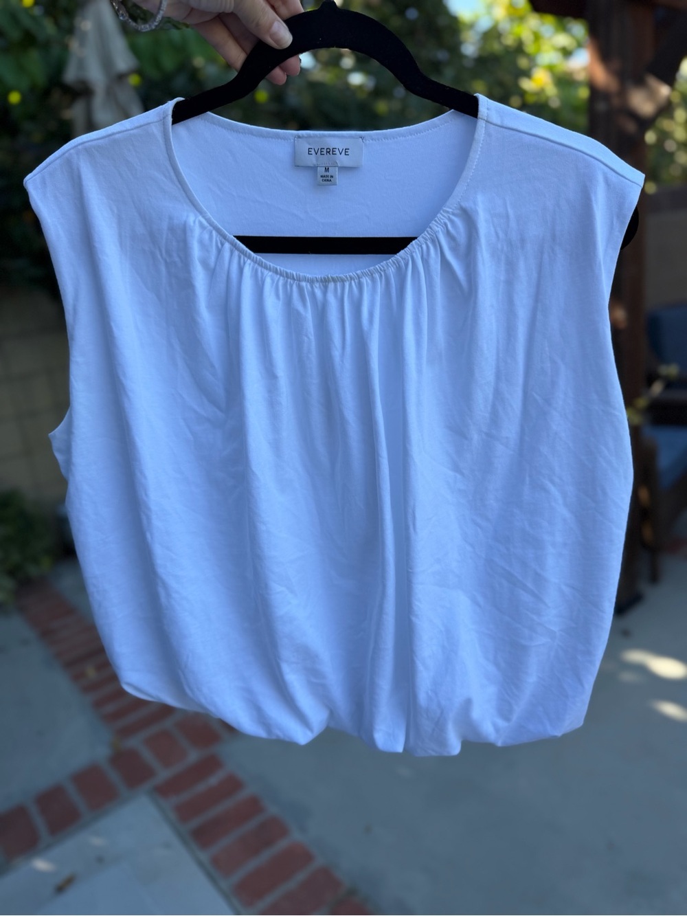 EverEve Hayes Bubble Tee White Cotton Gathered Neck Dolman Sleeve Top Size M